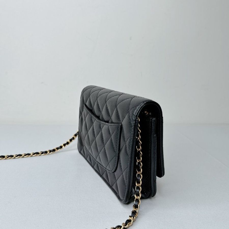 CHANEL 黑金荔枝牛woc鏈帶包-4
