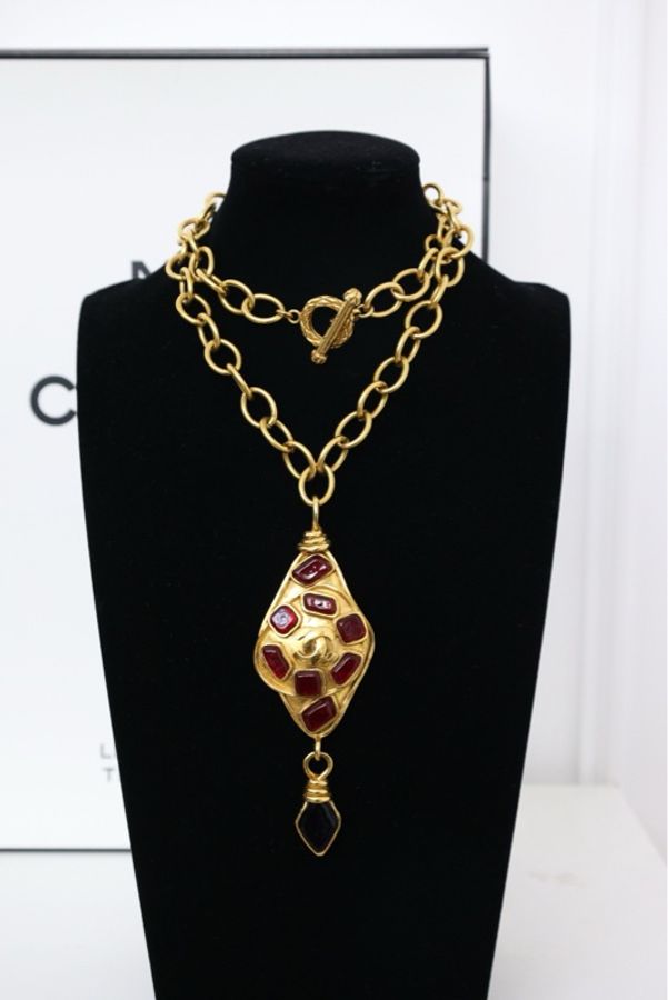 Chanel 95年红蓝琉璃箭头项链-1