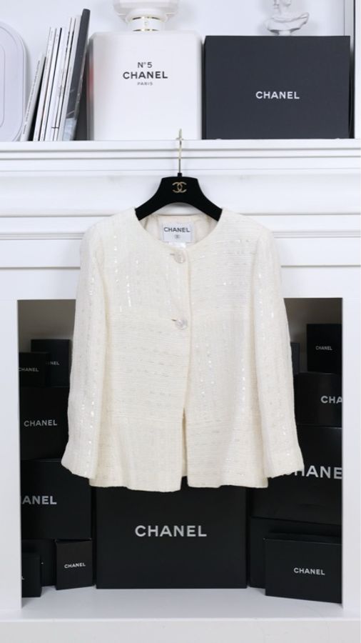 Chanel 00年白色亮片贝母扣圆领外套-0