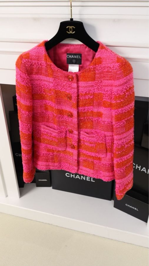 Chanel 01年玫红色条纹圆领两口袋外套FR38 23/12-3