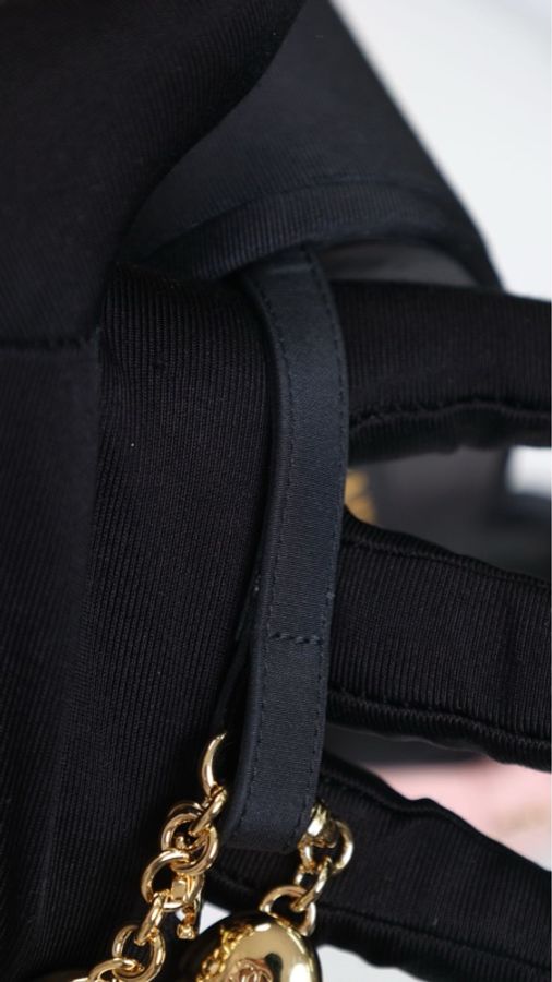 Chanel24A曼彻斯特手工坊系列粉色蝴蝶结珍珠链条凉鞋-19