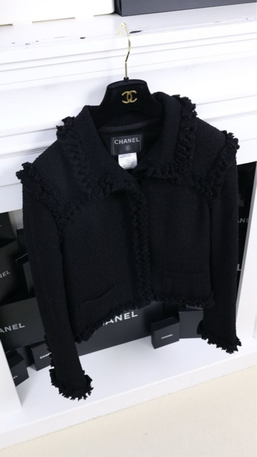 Chanel 03年黑色花边领滚边外套-2