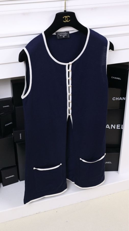 Chanel 蓝色针织白色滚边背心半裙套装-16