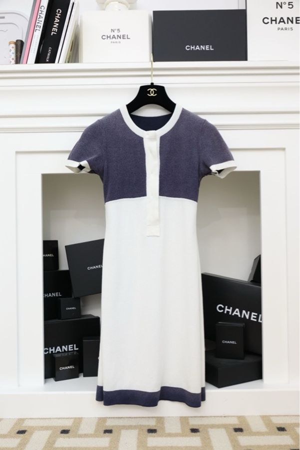 Chanel日光金扣海军蓝拼色短袖连衣裙-5