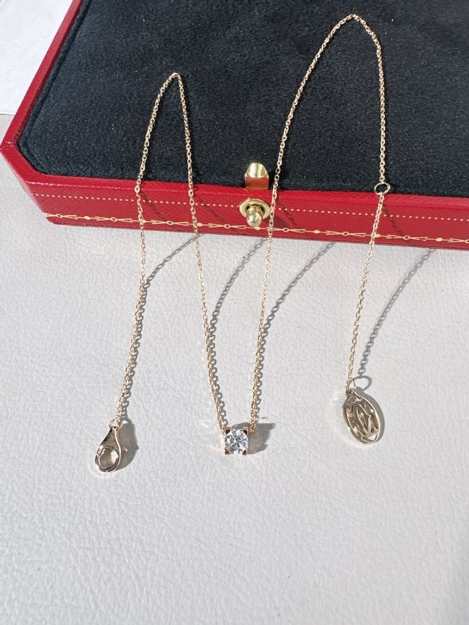 Cartier卡地亞 C DE CARTIER 玫瑰金單鑽牛頭項鍊,鑽石0.32ct-0