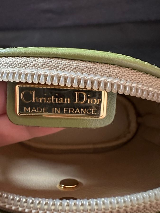 Christian Dior 金蛋皮革多用途袋(散子包/化妝袋/細袋)-10