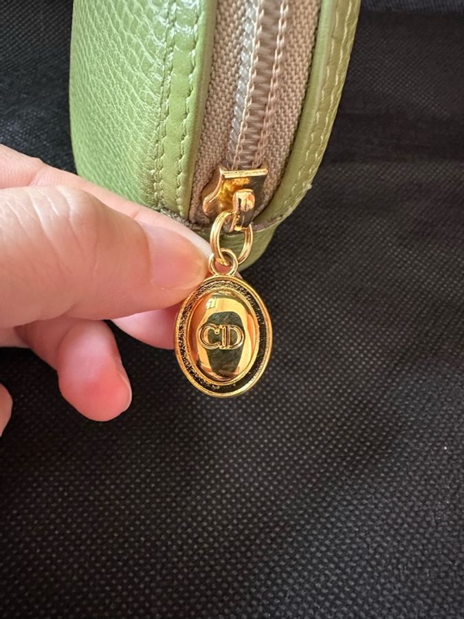 Christian Dior 金蛋皮革多用途袋(散子包/化妝袋/細袋)-16