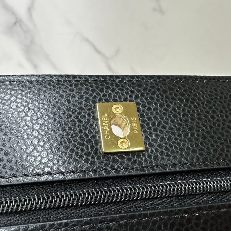 CHANEL Woc黑金荔枝皮鏈帶包-7