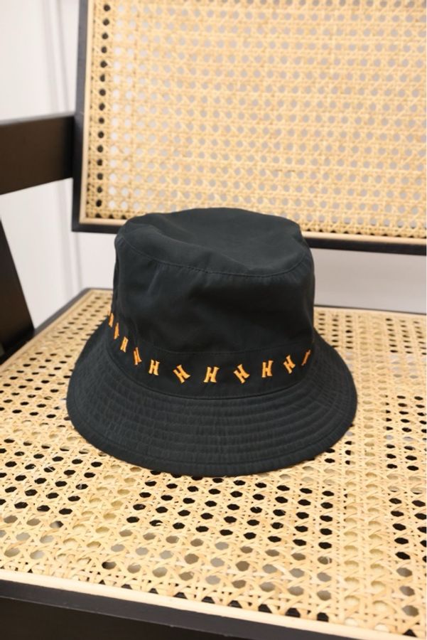 Hermes橘色logo圈线渔夫帽-0