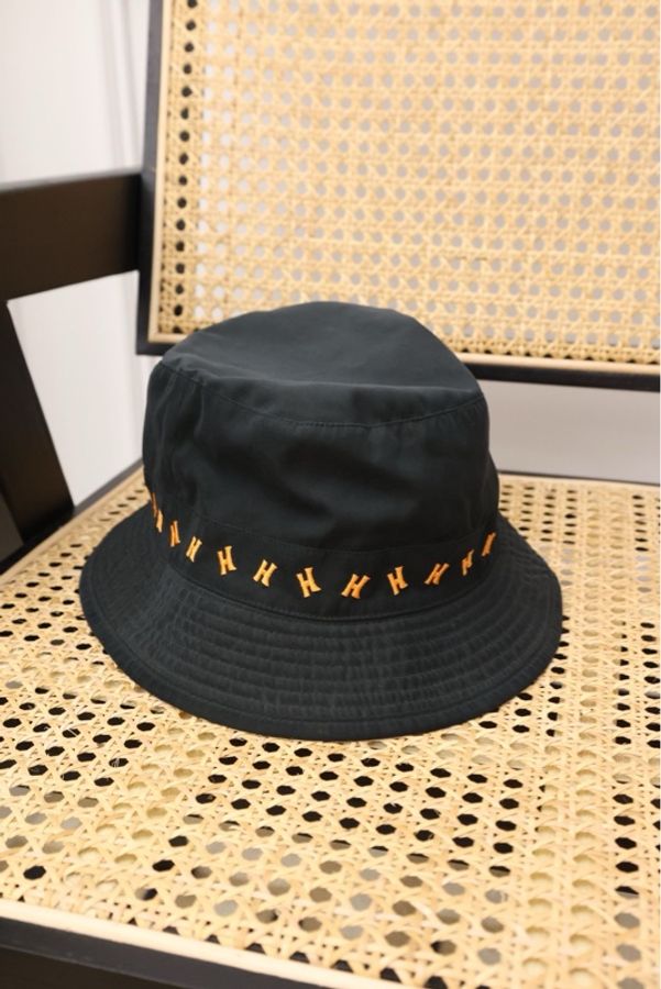 Hermes橘色logo圈线渔夫帽-1