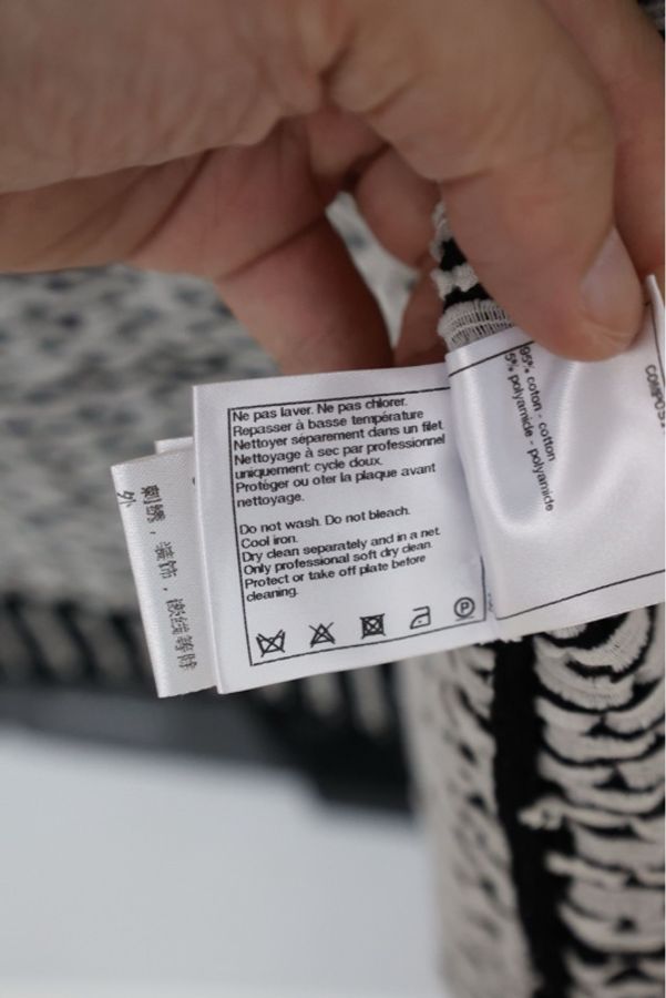 Chanel 18年黑白拼色两口袋半袖针织开衫外套-35