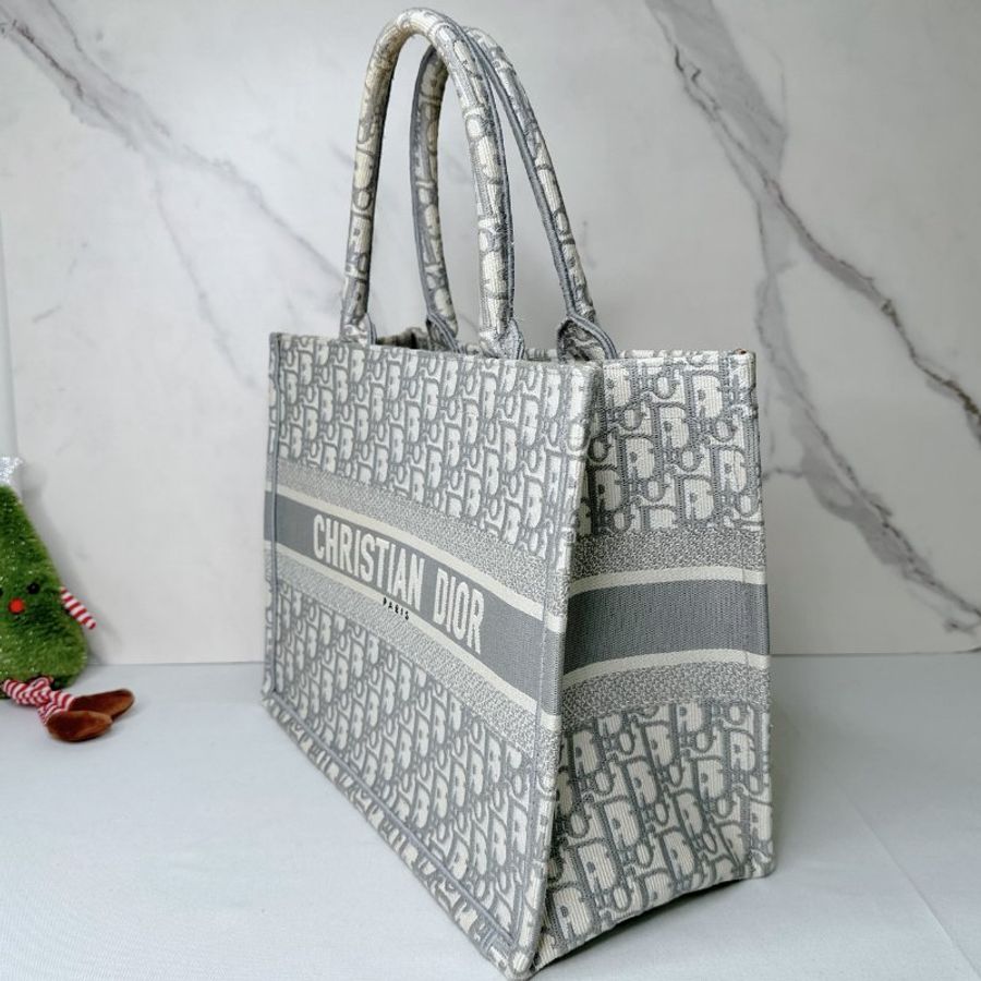 Dior 中款Book Tote刺繡托特包-3