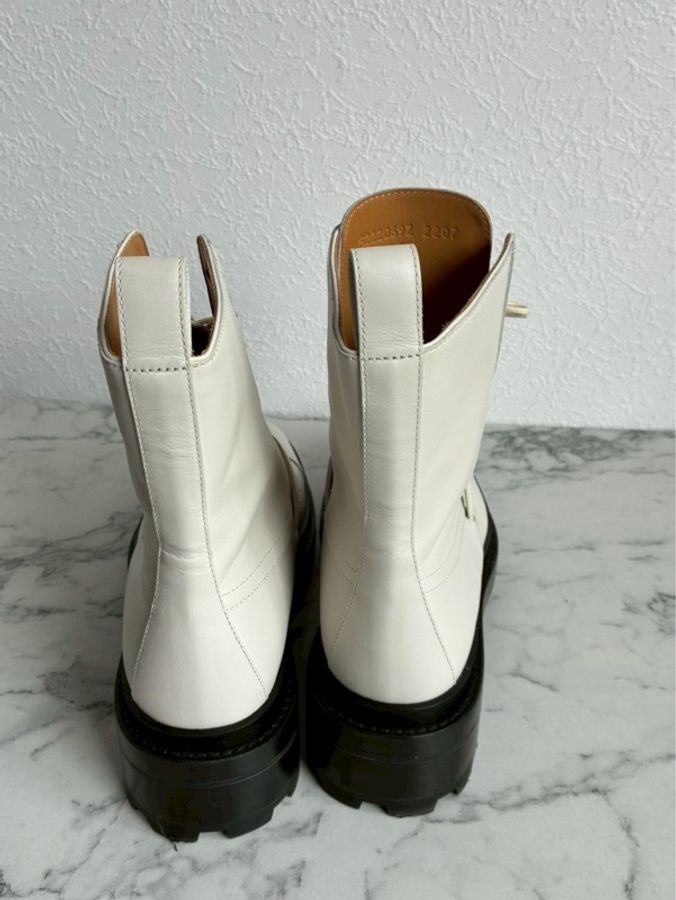 Hermes 米白黑底kelly釦綁帶靴子👢38.5-2