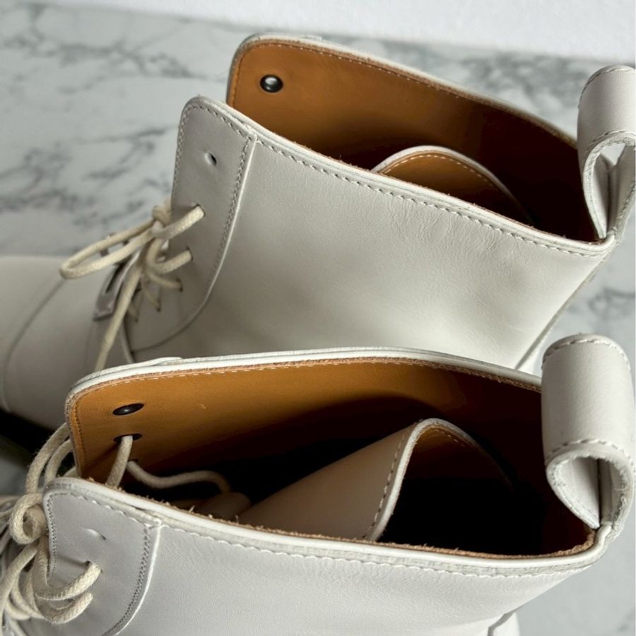 Hermes 米白黑底kelly釦綁帶靴子👢38.5-13
