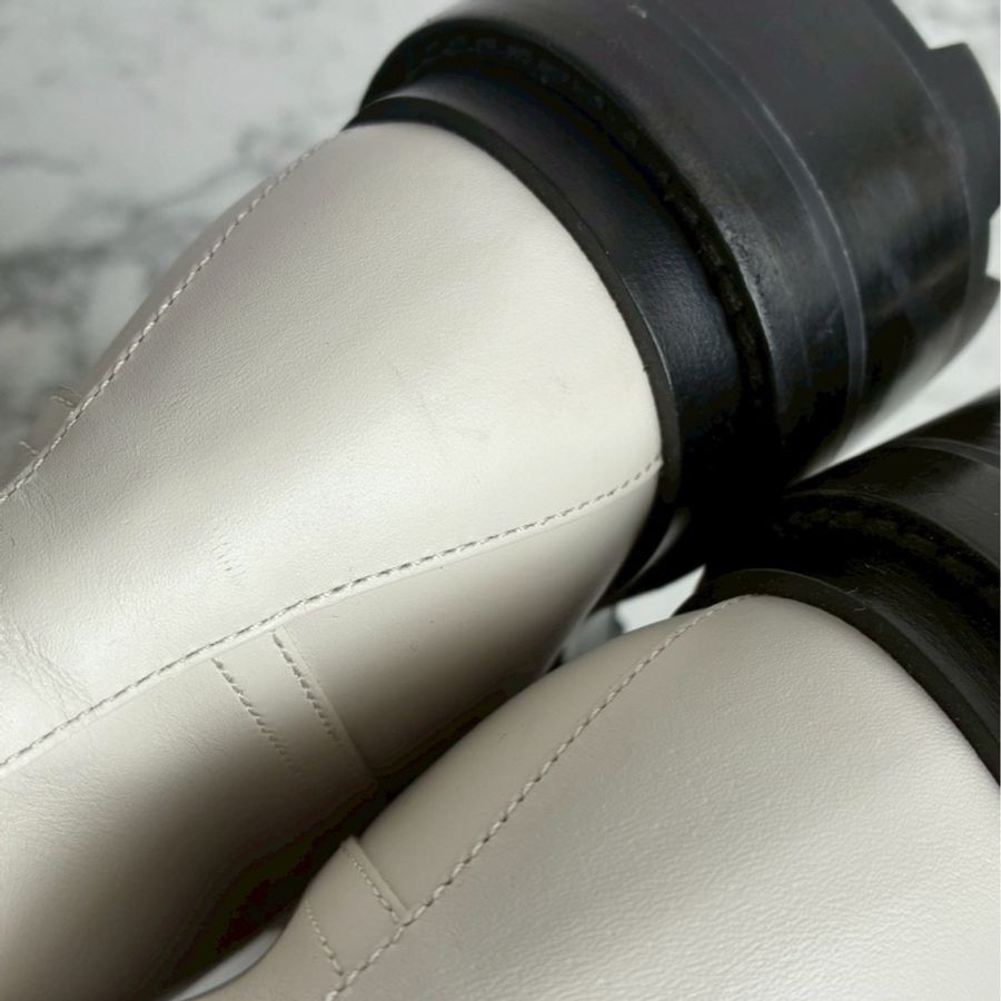Hermes 米白黑底kelly釦綁帶靴子👢38.5-15