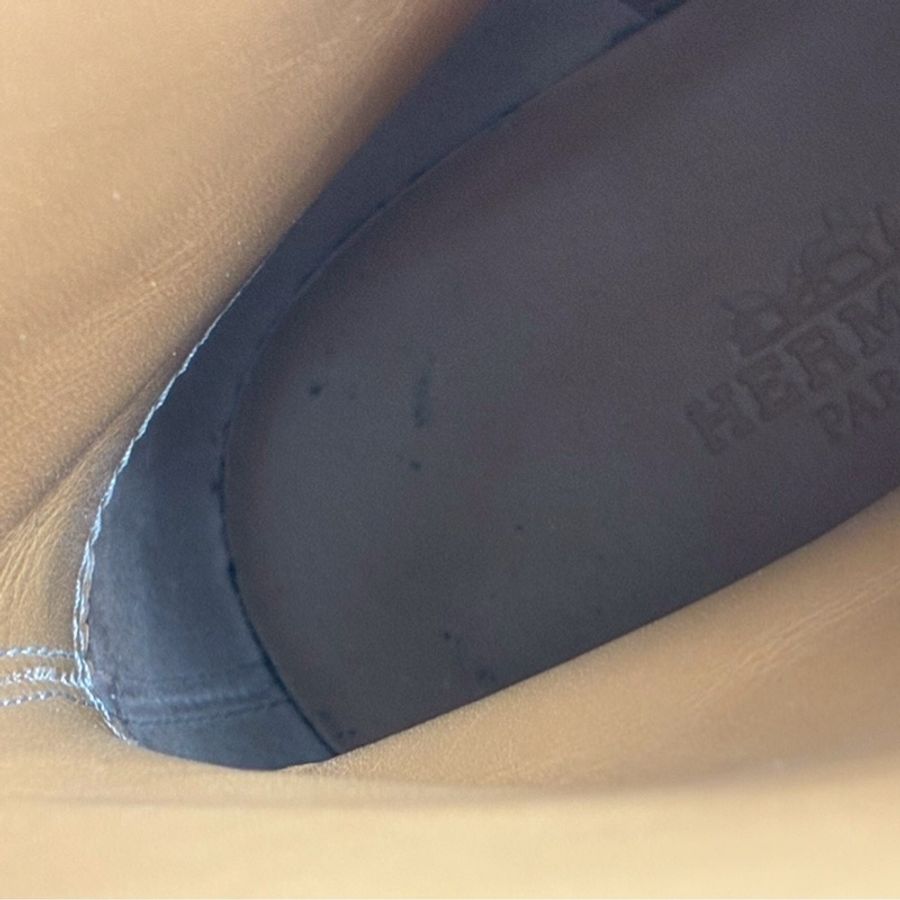 Hermes 米白黑底kelly釦綁帶靴子👢38.5-27