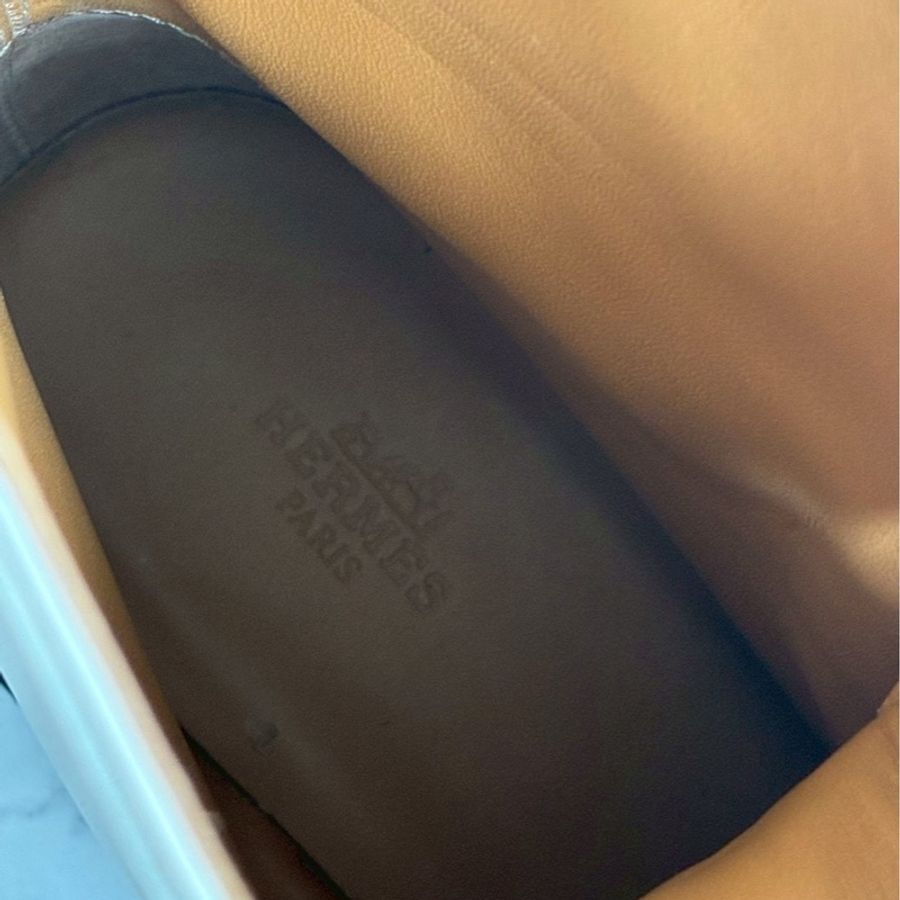 Hermes 米白黑底kelly釦綁帶靴子👢38.5-35