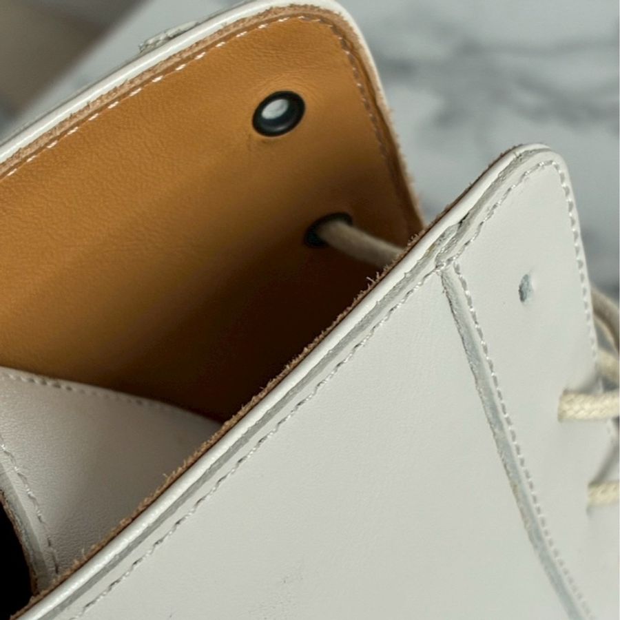 Hermes 米白黑底kelly釦綁帶靴子👢38.5-37