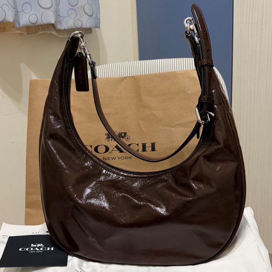 Coach蔻馳 專櫃款 Juliet Sling 半月包手袋 側背包 斜背包 大容量 油蠟皮 深棕色 咖啡色 通勤-6