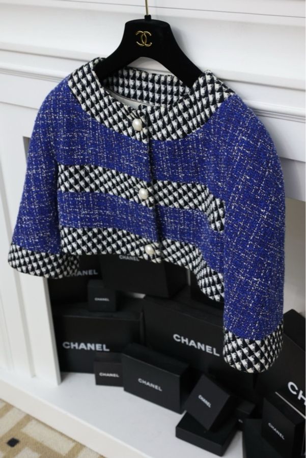 Chanel 13年春夏系列秀款蓝白拼色棋盘格小坎肩crop短外套-2