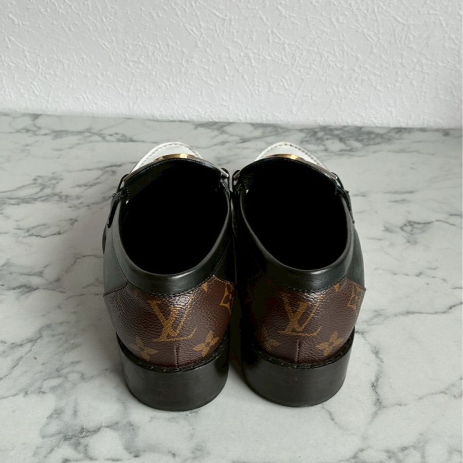 LV黑白/花紋圓形logo樂福鞋👞38-2