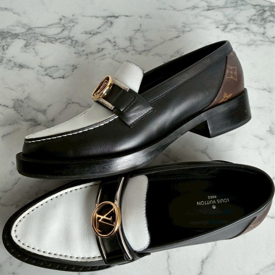 LV黑白/花紋圓形logo樂福鞋👞38-28