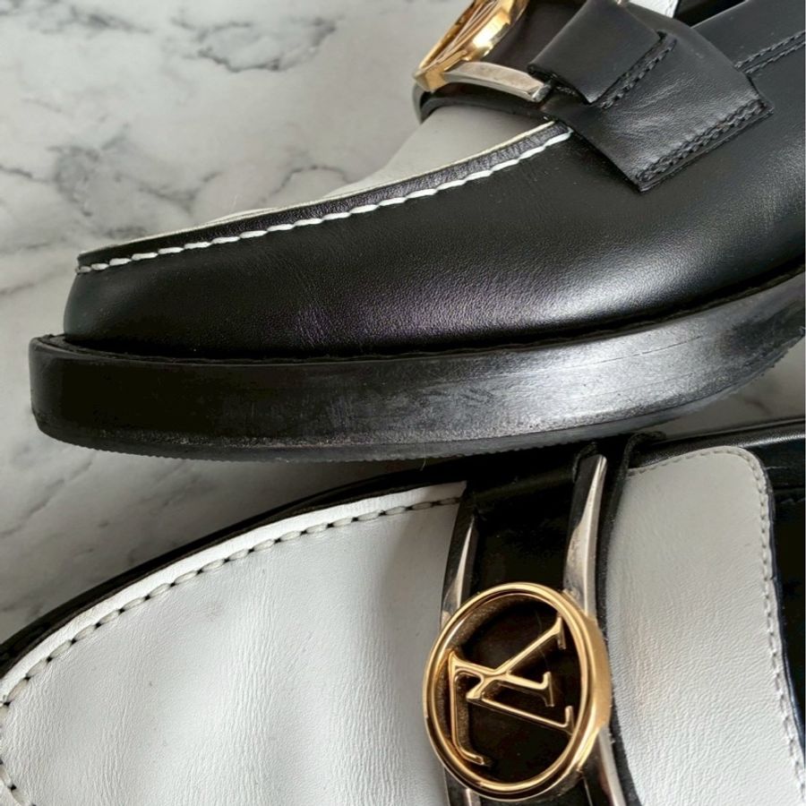 LV黑白/花紋圓形logo樂福鞋👞38-29