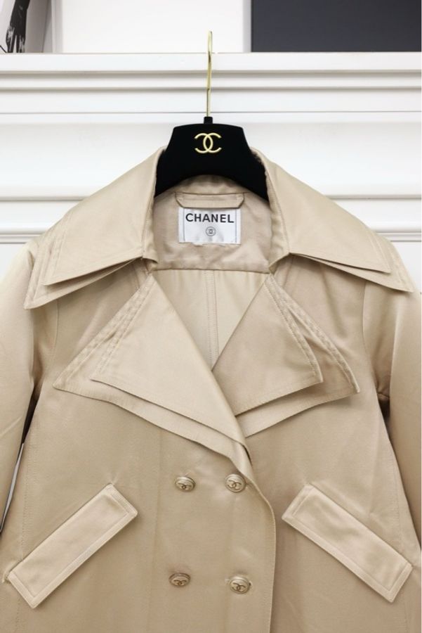 Chanel双层翻领卡其色双排扣风衣外套-22