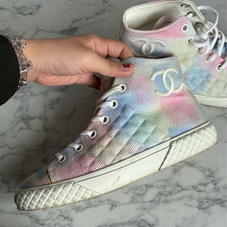 Chanel 絢彩白雙C高筒鞋38.5-17