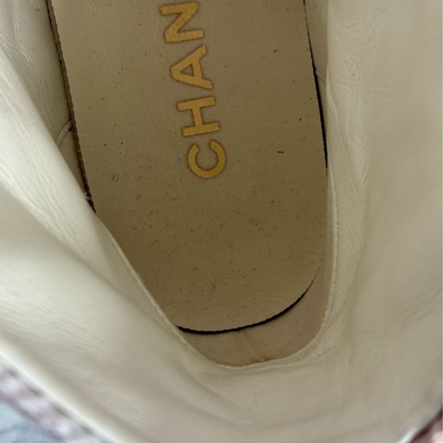 Chanel 絢彩白雙C高筒鞋38.5-30