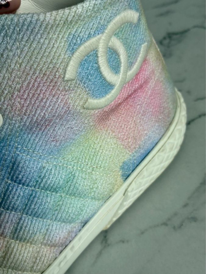 Chanel 絢彩白雙C高筒鞋38.5-51