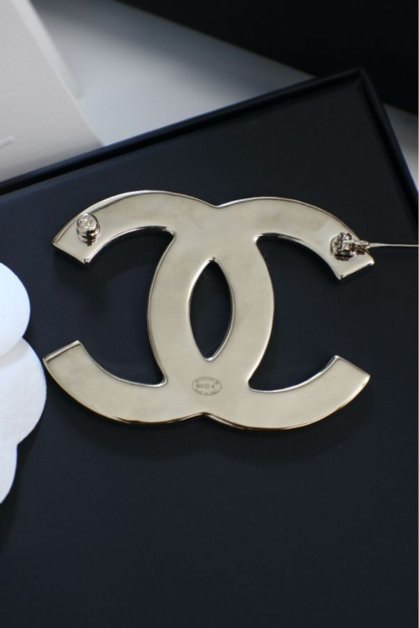 Chanel22K棕色格纹毛呢胸针-9