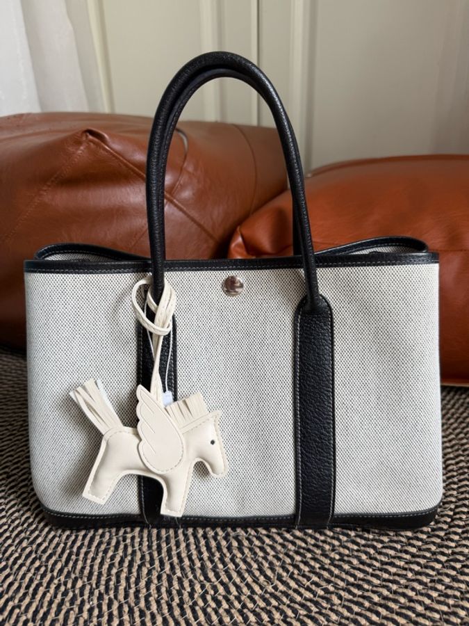 Hermes Vintage Garden Party 30-7