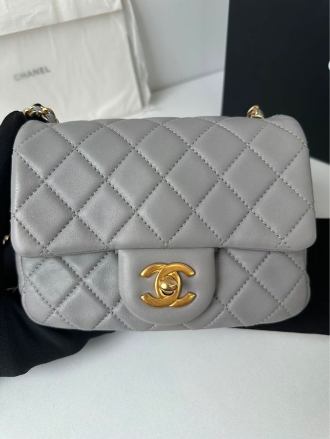 Chanel Gold Ball mini-1