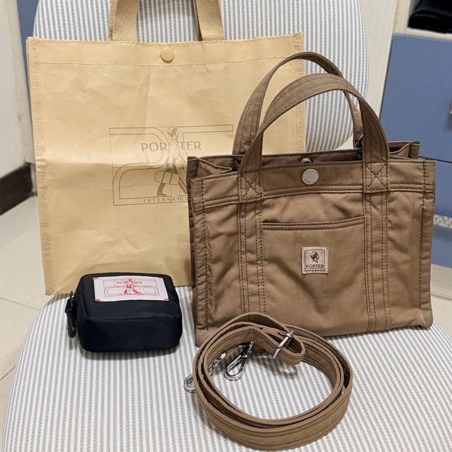 PORTER INTERNATIONAL PAWN手提包(M)側背包 斜背包 單肩包 駝色 咖啡色 卡其色-1