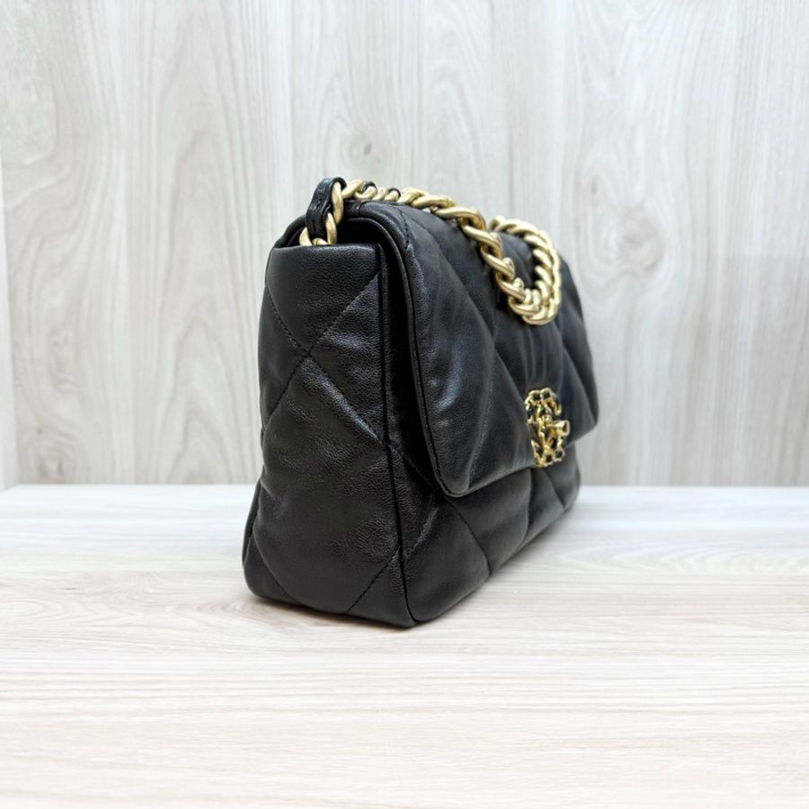 CHANEL🖤黑色羊皮19系列26CM/AS1160-4