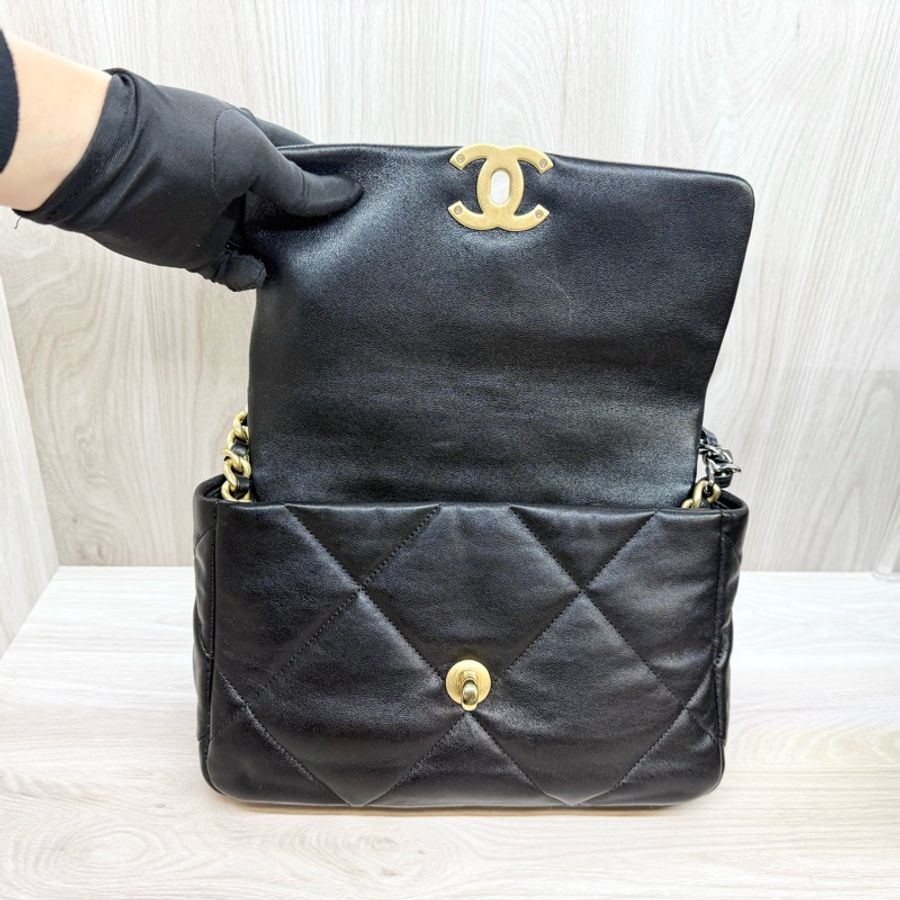 CHANEL🖤黑色羊皮19系列26CM/AS1160-6