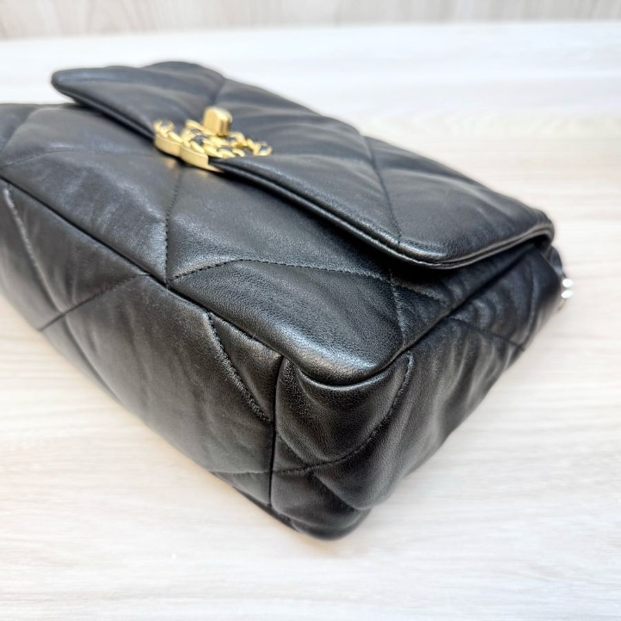 CHANEL🖤黑色羊皮19系列26CM/AS1160-12