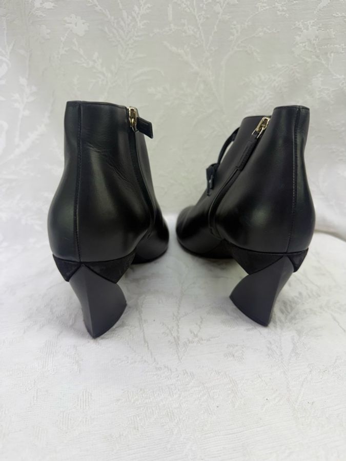 Salvatore Ferragamo Heels US 6.5-1
