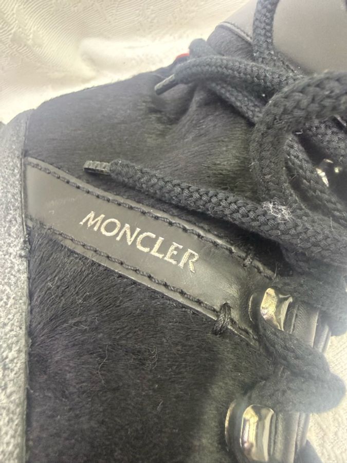 Moncler Boots Size : EU 37-11