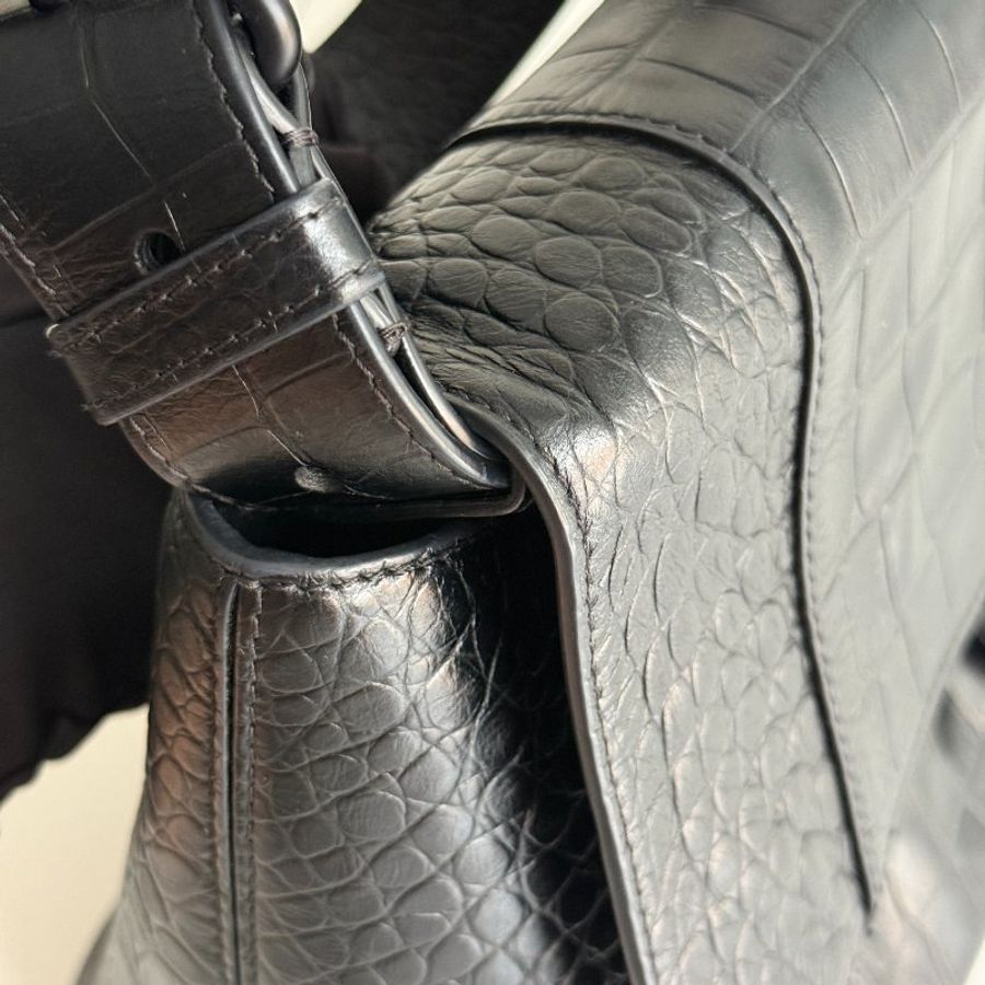 98新✨ Balenciaga 巴黎世家 Downtown So Black 鱷魚紋-37
