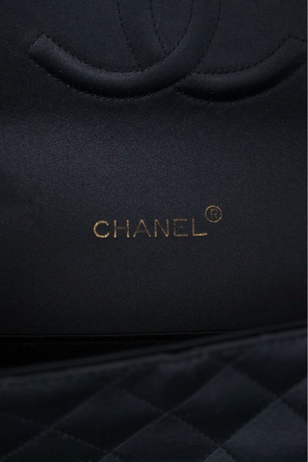 Chanel 0开莱茵石水钻扣珍珠链条缎面菱格纹包晚宴包-11