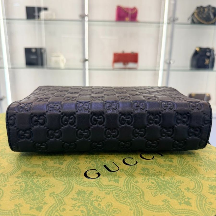 *SHIHNA名牌精品* Gucci Signature 壓紋手拿包-4