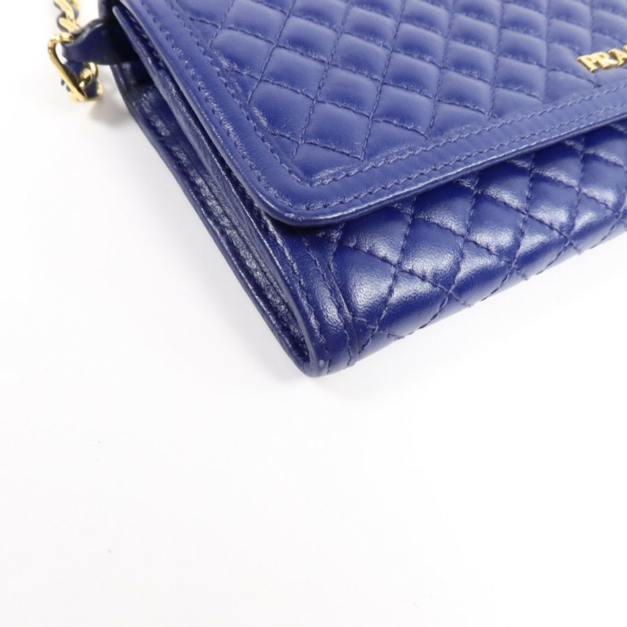 PRADA 牛皮皮革Wallet On Chain鏈帶肩背袋-11