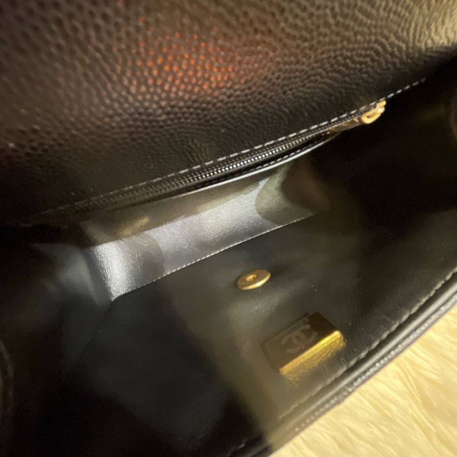 Chanel 晶片牛皮錬帶手挽包-8
