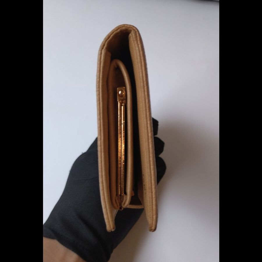 Chanel 駝色荔枝皮皮釦中夾-8