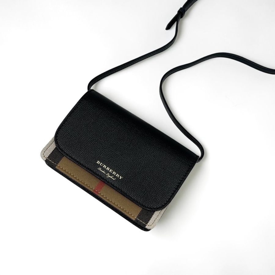 莉亞精品♡Burberry格紋 WOC 黑 二手-0