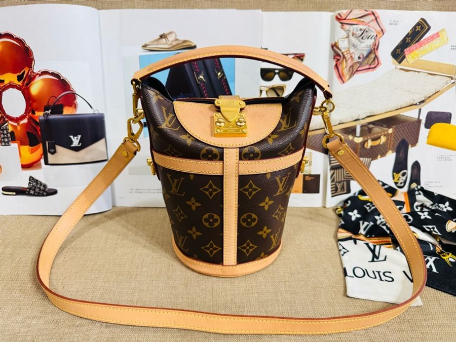 LV Duffle M43587 薯條包,手提、斜背包-0