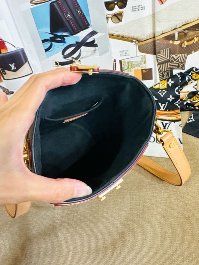 LV Duffle M43587 薯條包,手提、斜背包-18