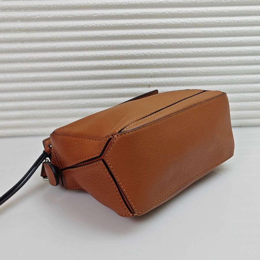 Loewe羅意威mini puzzle幾何包斜挎包-7